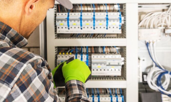 cabling contractor