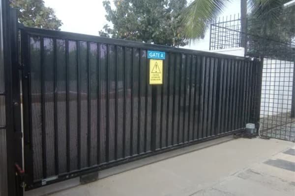 Smart Automatic Sliding Gates